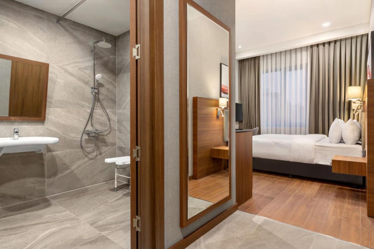 Ramada By Wyndham Adiyaman Hotel Kültér fotó