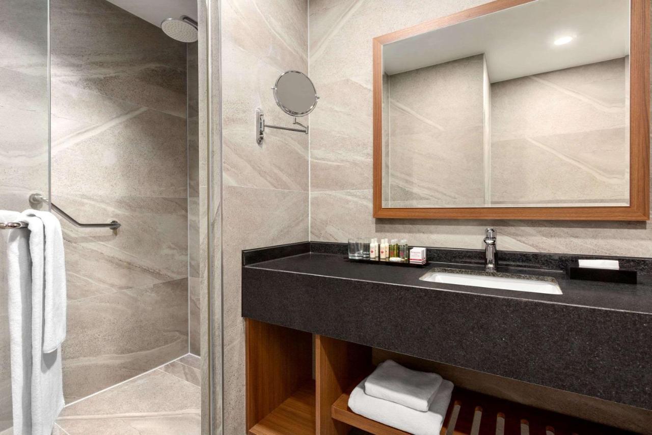 Ramada By Wyndham Adiyaman Hotel Kültér fotó